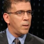 حفيظ دراجي يبارك فوز منتخب اليمن