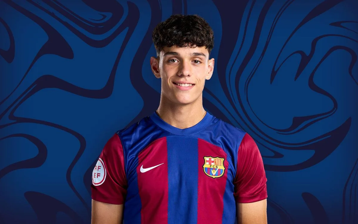 برشلونة يحكم قبضته ويمدد عقد موهبته الشابة فورت حتى 2026