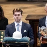 تكريم نجوم فورمولا 1 لأسطورة السباقات سترلينغ موس