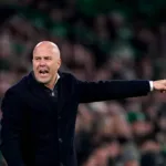 سلوت يوقع لليفربول هل سيملأ فراغ كلوب؟