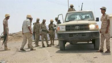 إصابة قائد في الحزام الأمني ومرافقيه في اشتباكات بمحافظة أبين
