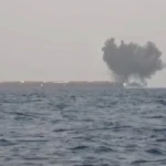 سقوط صاروخ بالقرب من سفينة تجارية جنوب عدن