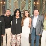 جلسات تصوير عائلية للفنانة جميلة عوض.. من تكون ؟ جميلة عوض