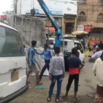 تنفيذ حملة شاملة لإزالة البسطات العشوائية من شوارع مدينة تعز