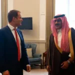 السعودية وبريطانيا تؤكدان دعمهما لجهود التسوية في اليمن  