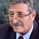 المقالح: ذاكرة الشعر وذاكرة الوطن