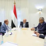 الرئيس العليمي يناقش مع هيئة رئاسة البرلمان استئناف جلسات المجلس