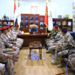محافظ تعز يؤكد رفع جاهزية الجيش تحسبًا لأي طارئ