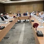 مباحثات يمنية سعودية في مكة لتعزيز التعاون الاقتصادي ضمن رؤية 2030