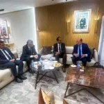 وزير الخارجية اليمني يصل إلى المغرب في زيارة رسمية