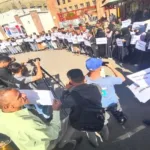 تعز: وقفة احتجاجية تطالب بالقبض على قاتل والد الصحفية غدير الشرعبي