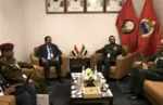 اليمن والإمارات يبحثان تعزيز التعاون العسكري والأمني