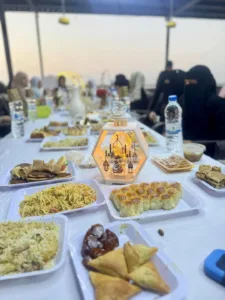 إفطار بنات الحالمة للسنة الثالثة: مبادرة تستعيد روح تعز رغم التحديات