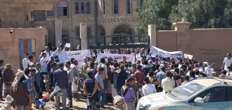 مركز حقوقي: تعذيب واختفاء قسري لمعتقلين بينهم أطفال في لحج