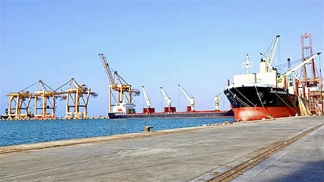 ميناء رأس عيسى.. قلب اليمن النفطي 2025