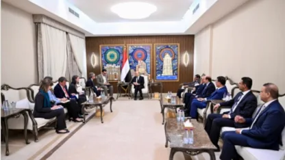 العليمي: نجاح أي حل سياسي مشروط بإنهاء النفوذ الإيراني في اليمن