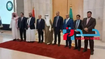 "الشرعية" تلوح برفع كارثي للدولار الجمركي.. والأسعار تشتعل!
