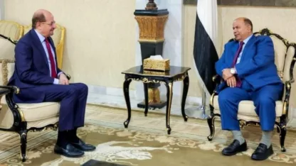 الخنبشي والزنداني يناقشان المرحلة المقبلة وتوحيد الصف الوطني